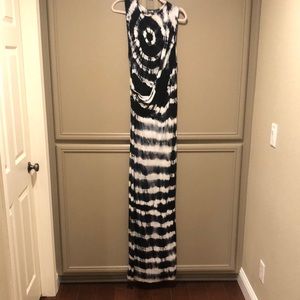 Young Fabulous & Broke Long Size Small